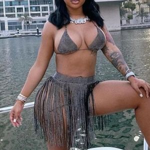 2pc fringe set available in variety of colors.